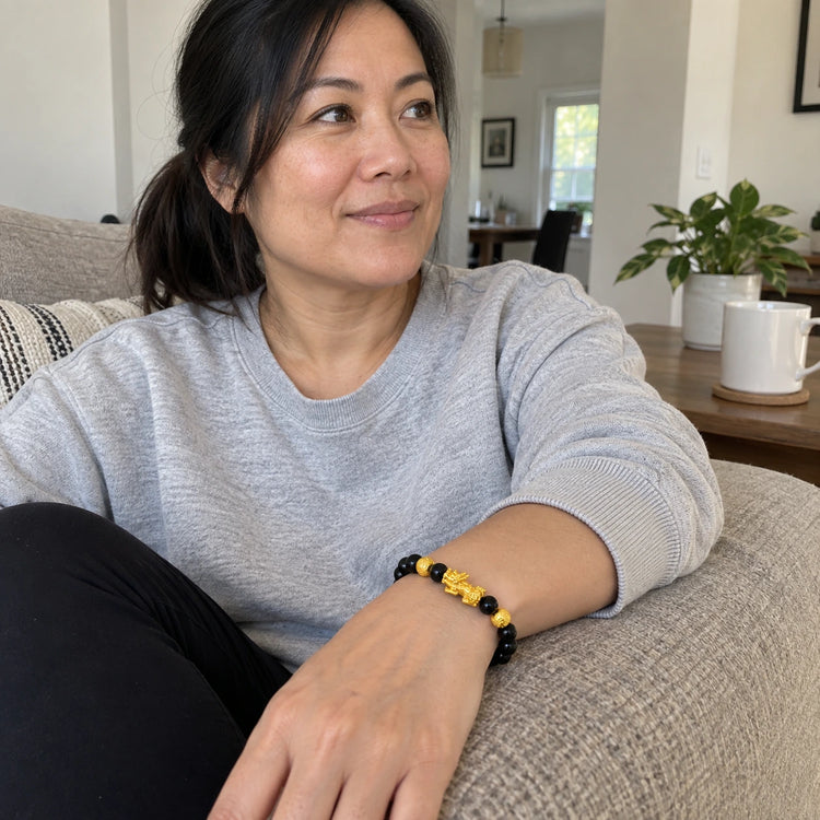 Floreva Pixiu bracelet lifestyle image